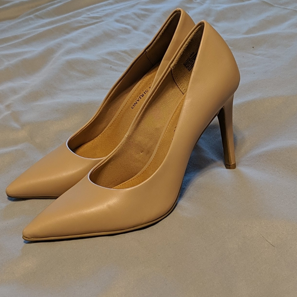 Nude heels